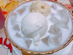 -甜心妈妈·榴莲星级糖水(北京路总店)