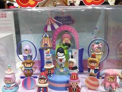 -泡泡玛特POPMART(上海环球港店)