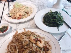 -关夫人餐厅(阳光广场店)