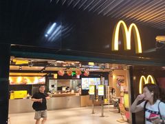 -麦当劳(中山公园龙之梦店)