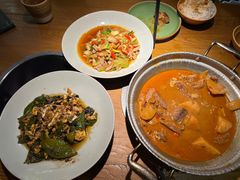 灶膛罐罐牛腩-吃饭皇帝大土家民族菜(正大广场店)