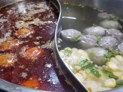 鸳鸯锅底-潮汕美牛肉丸火锅店(天宁寺店)