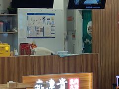 -李连贵熏肉大饼(金隅嘉品Mall店)