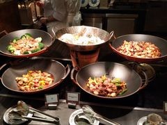 -圣丰索菲特·2 On 988 Café 自助餐厅
