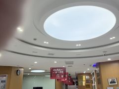 -雅悦齿科(顾村公园店)