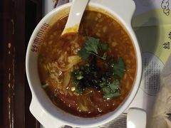 红汤饭-丝恋丝娃娃(逸天城国贸店)