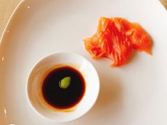 三文鱼刺身-华侨城嘉途酒店·屋顶阳光餐厅