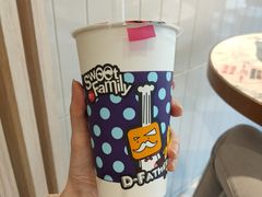 -85度C(生甜甜圈研究工坊·上海平凉店)