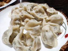 -东来菜馆•手抓海鲜家常菜•海鲜锅贴(鸽子窝店)