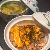 一个人边吃日料边看蜡笔小新是种什么体验？