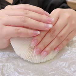 -灰姑娘美甲美睫馆