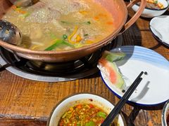 -普洱小黄牛餐厅铜火锅·思茅地方菜(世纪城店)
