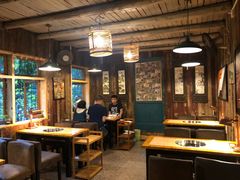 大堂-黔味东南酸汤牛肉火锅(太平路一店)