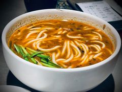 小锅米线-云海肴·汽锅鸡·云南菜(高德置地店)