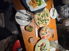 -JINNS锦时 steak&pizza(浸信会礼拜堂旧址店)