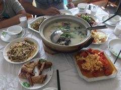鱼头汤-天乐农家鱼头王(天目湖店)