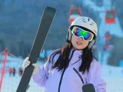 -亚布力新体委滑雪场