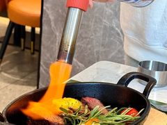 -西语·炭烧牛排(卓越中寰店)