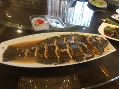 野生大牙片鱼-鱼王府大酒店