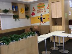 -华莱士·全鸡汉堡(五爱道店)