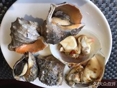 -荣誉国际酒店-云顶旋转餐厅