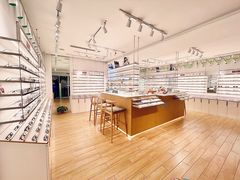 -青山良镜(中国丹阳国际眼镜城店)