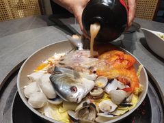 糟粕醋海鲜锅-创味·民间海南菜·非遗藤桥排骨(藤桥·免税城店)