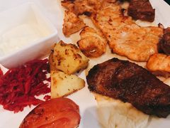 -Efes Turkish & Mediterranean Cuisine 艾菲斯餐厅(陆家嘴店)