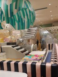 -奈尔宝·儿童乐园·亲子餐厅(华采天地店)