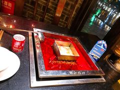 鸳鸯锅-红鼎坊·老成都火锅(新南门店)