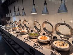 -郑州美豪雅高诺富特会展中心酒店