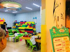 -天空之城欢乐嘉年华苏州店(环球188广场店)