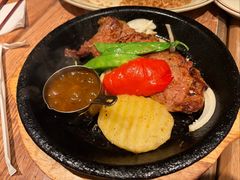 -玛格萝妮比萨屋(陆家浜路店)