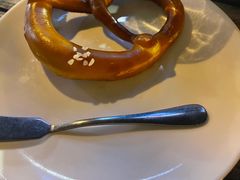 -LENBACH兰巴赫西餐啤酒坊(大连东港店)
