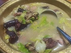 -蒙艾里民族传统菜蒙餐