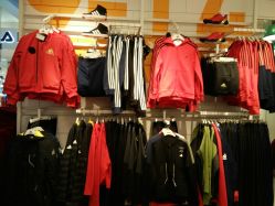 -adidas kids(翠微百货店)