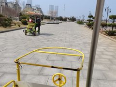 -东港音乐喷泉广场