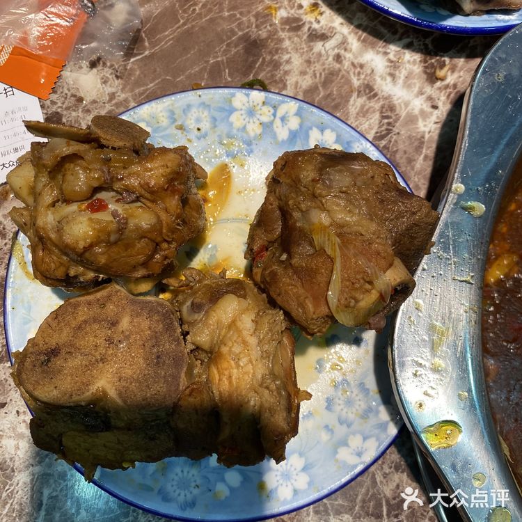 酱大骨自助，和朋友一起去的