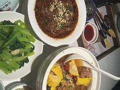 -江城小馆陕南妈妈菜·全球旅行餐厅(钟楼店)