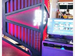 -黑空VR体验馆(领展中心城店)