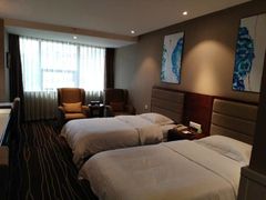 -怡华威斯达酒店(重庆医科大学附属儿童医院店)