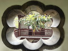 -何园