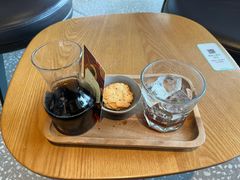 -星巴克臻选(上海合生汇1F店)