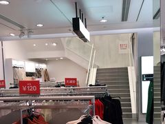 -H&M(天一广场店)