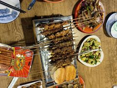 -烤满分·东北烧烤(首经贸店)