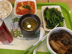-老乡鸡(南京首创立方店)