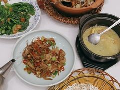 -围龙屋客家食府(福田店)