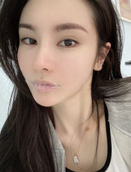 -七月美睫 美甲