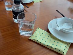 -莲餐厅·湖北菜·潜江小龙虾店(愚园路店)