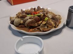 -鑫悦楼煎蟹·16年海鲜大排档